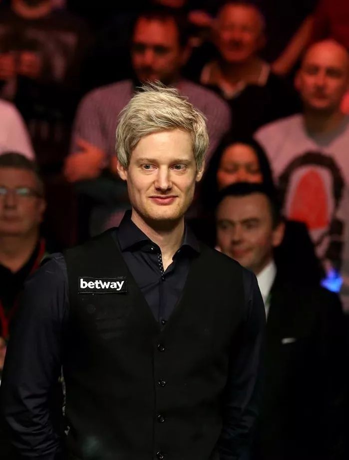 前所未有的 前所未有的